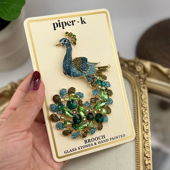 Piper K Peacock Brooch – Hand Painted with Glass Stones - Picture 6 of 6